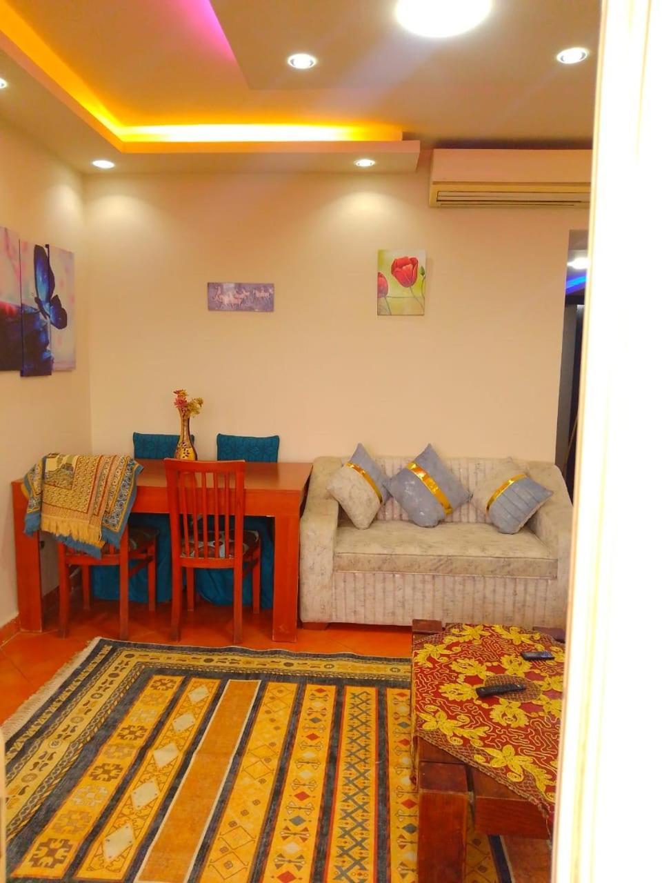 Pyramids Porto Top Vib - اهرامات بورتو السخنه Apartment
